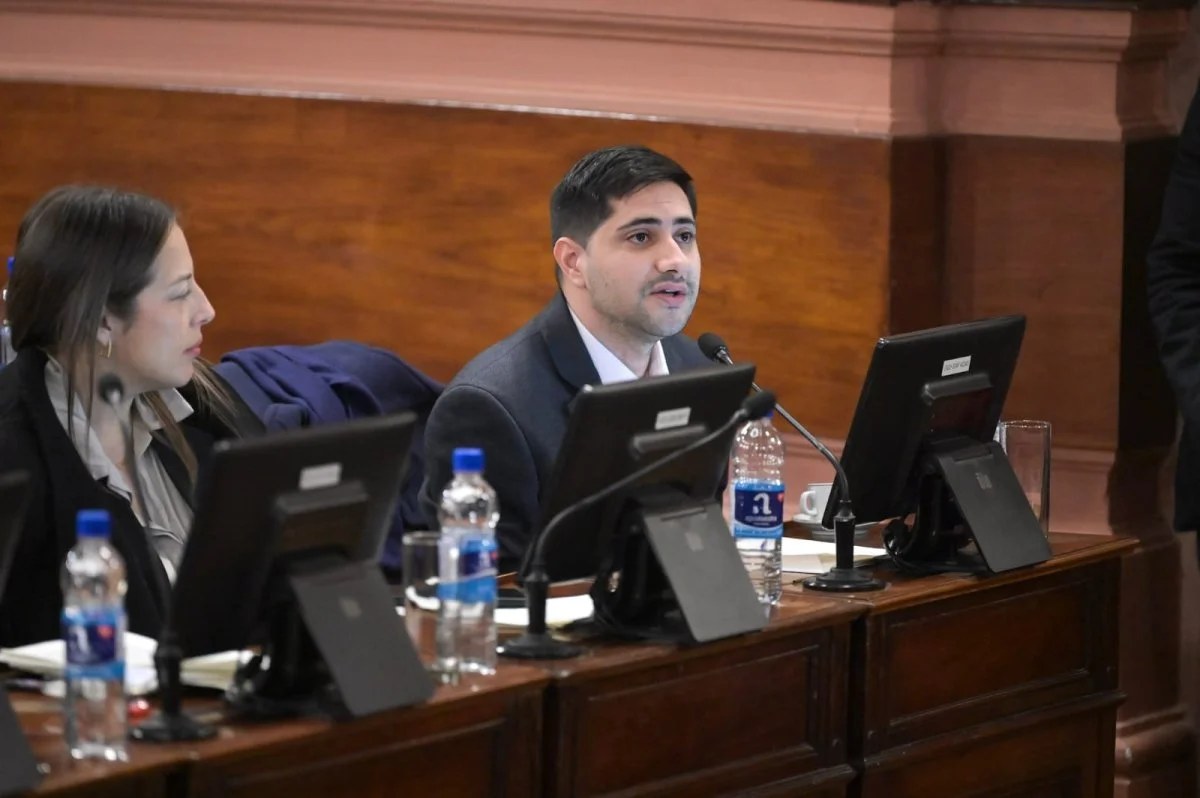 Gallay cruzó a Garay por el uso político de los despidos en Granja Tres Arroyos: “Con el dolor de la gente no se hace política”
